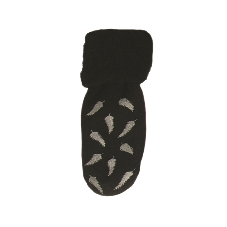 Chilli Socks Non Slip Tread (Black w Silver Fern Print)